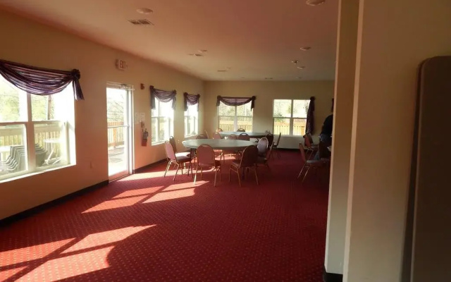 photo 5 of Ramada Resort & Conference Centre