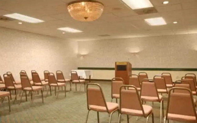 photo 4 of Ramada Rivers Edge Conference Center Roanoke