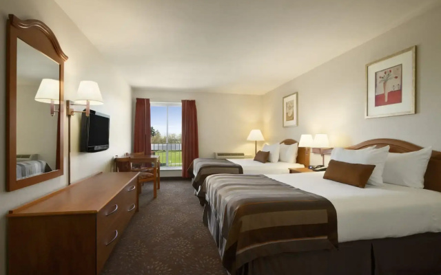 photo 5 of Ramada by Wyndham SeaTac Airport