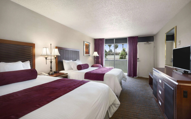 photo 2 of Ramada by Wyndham Sunnyvale/Silicon Valley