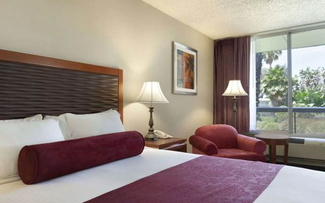 photo 3 of Ramada by Wyndham Sunnyvale/Silicon Valley