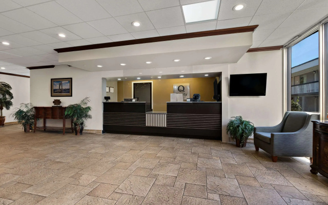 photo 2 of Quality Inn Wayne - Fairfield Area