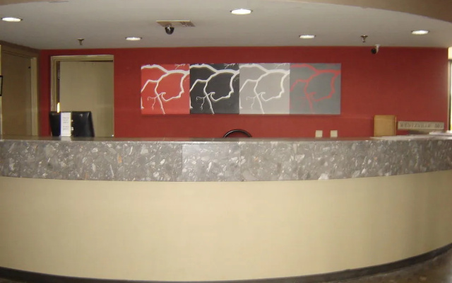 photo 2 of Ramada Wentzville