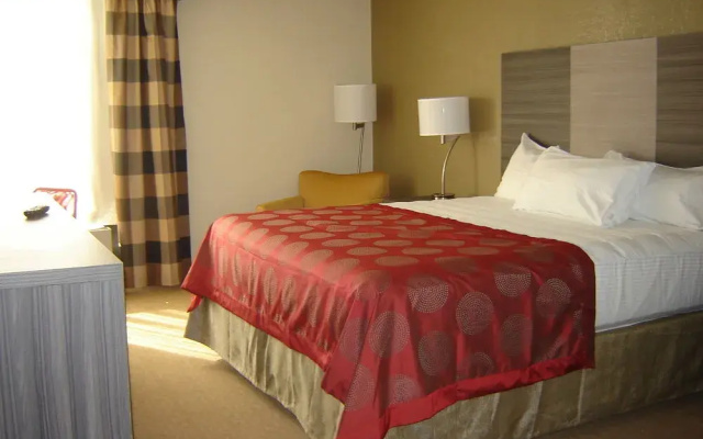 photo 3 of Ramada Wentzville