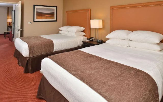 photo 3 of Ramada-Hilltop