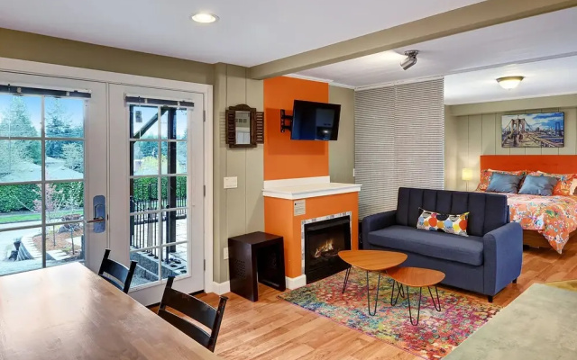 photo 5 of Ravenna Urban Farm Studio Apartment