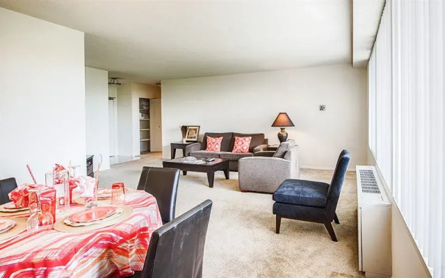 photo 5 of Reagan Airport Apartments