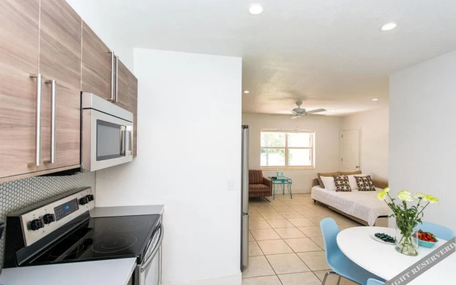 photo 4 of Real Estate Gizmo Vacation Rentals