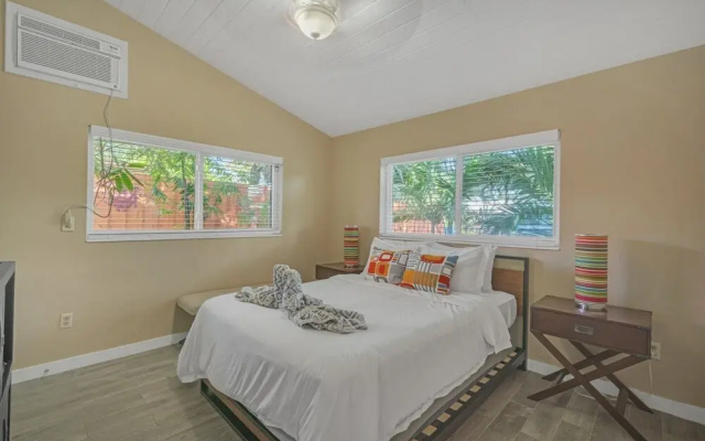 photo 3 of Recently Renovated Paradise W/ Private Pool! Close To Everything! 2 Bedroom Home by RedAwning