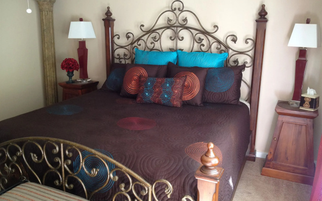 photo 3 of Red Bud Manor Inn
