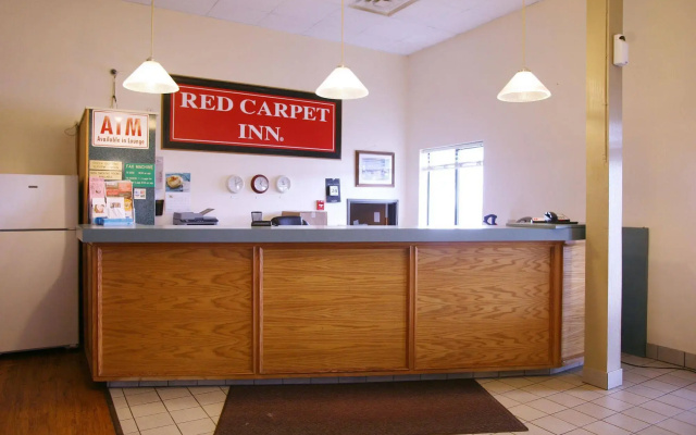 photo 2 of The Inn & Suites SW Omaha