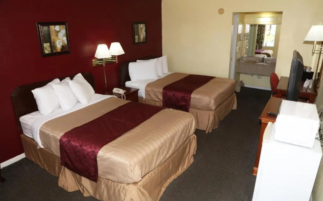 photo 4 of Red Carpet Inn Oxford