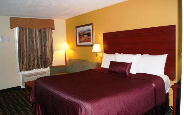 photo 3 of Red Carpet Inn