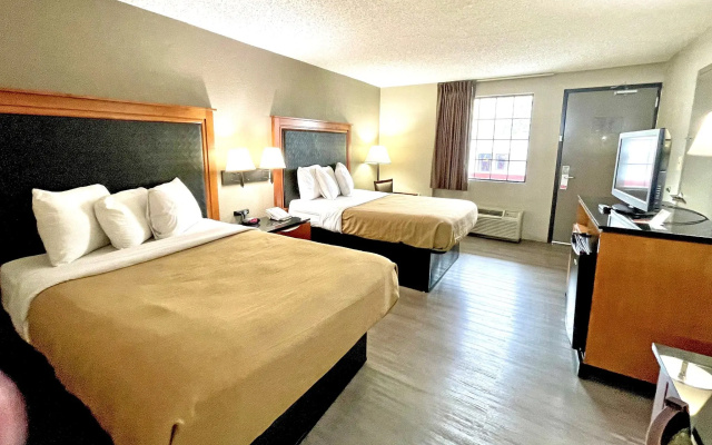 photo 2 of Red Carpet Inn Takoma Park