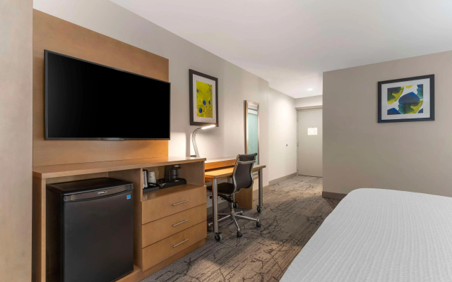 photo 5 of Best Western Red Coach Inn