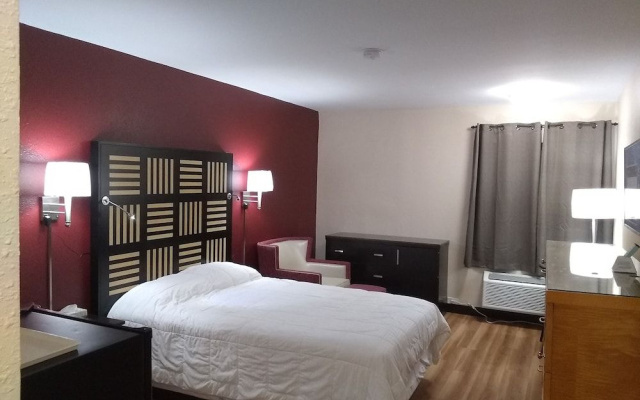 photo 4 of Red Crown Inn