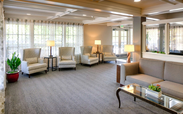 photo 3 of Red Lion Hotel Bellevue