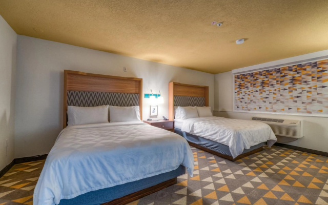 photo 5 of Holiday Inn Tacoma Mall by IHG