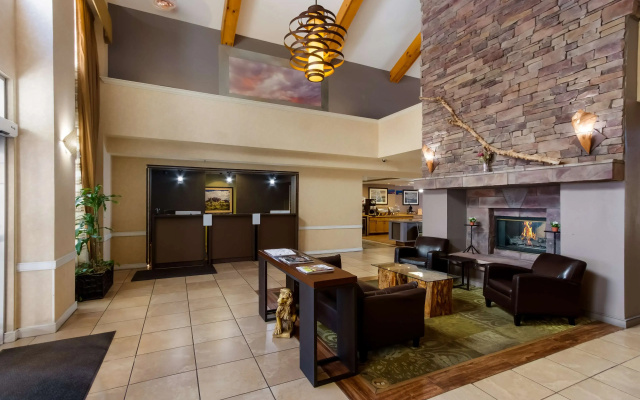 photo 2 of SureStay Plus Hotel by Best Western Tempe University