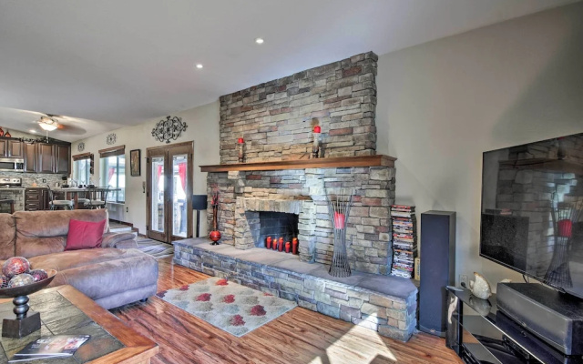 photo 3 of Pool, Bar & Game Room: Red Mountain Mesa Oasis