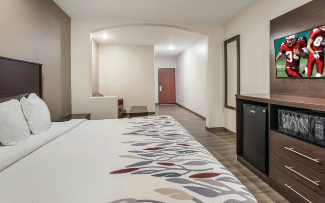 photo 5 of Red Roof Inn & Suites Lake Charles