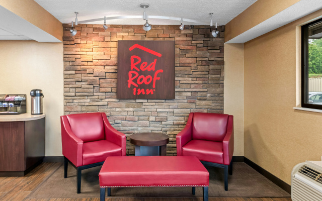 photo 2 of Red Roof Inn Asheville - Biltmore West