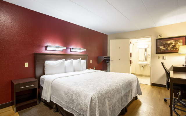 photo 5 of Red Roof Inn PLUS+ Atlanta - Buckhead