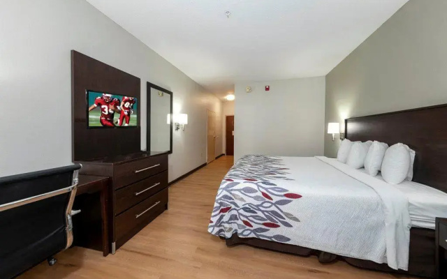 photo 3 of Red Roof Inn Atlanta Southeast - Stockbridge