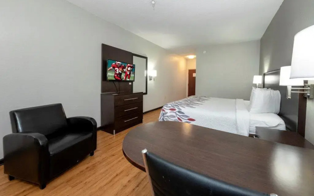 photo 4 of Red Roof Inn Atlanta Southeast - Stockbridge