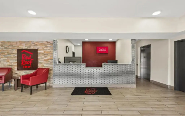 photo 2 of Red Roof Inn Baton Rouge