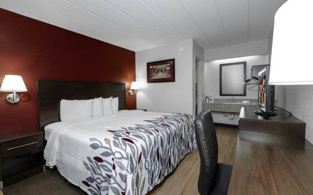photo 5 of Red Roof Inn Bloomington - Normal/ University