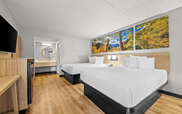 photo 4 of Days Inn by Wyndham Buena Park