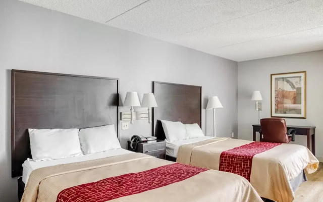 photo 3 of Red Roof Inn Burlington