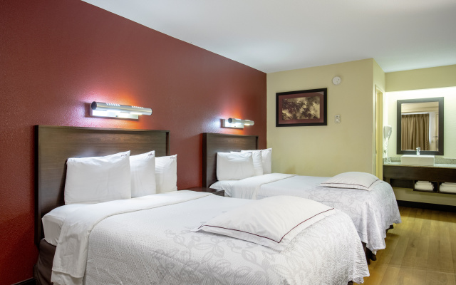photo 3 of Red Roof Inn PLUS+ Baltimore-Washington DC/BWI Airport