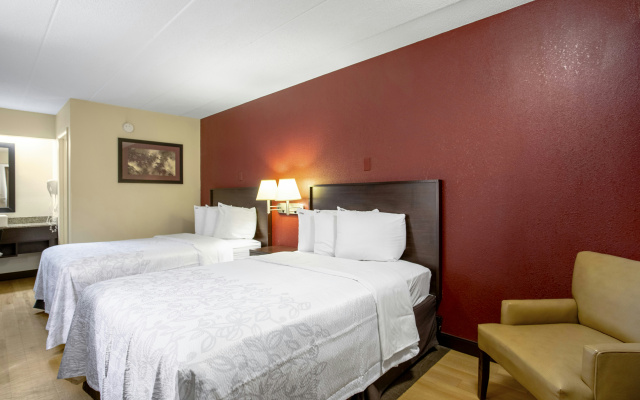 photo 4 of Red Roof Inn PLUS+ Baltimore-Washington DC/BWI Airport