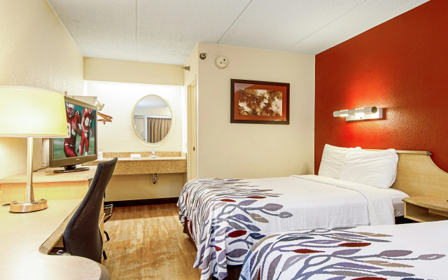 photo 5 of Red Roof Inn Charleston - Kanawha City, WV
