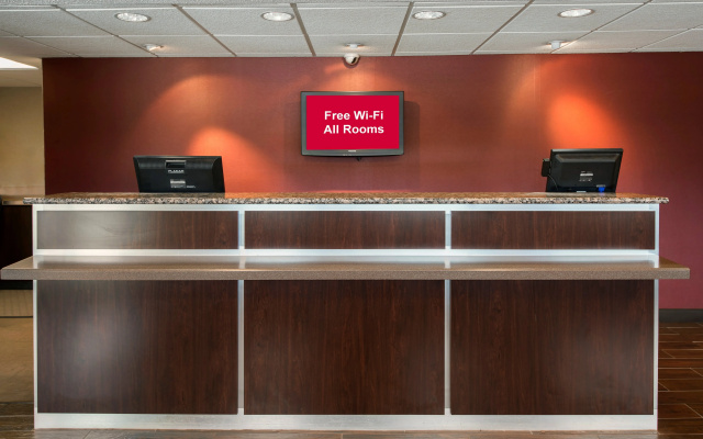 photo 2 of Red Roof Inn PLUS+ Chicago - Naperville