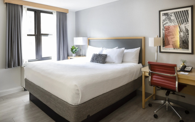 photo 3 of Hotel Saint Clair- Magnificent Mile