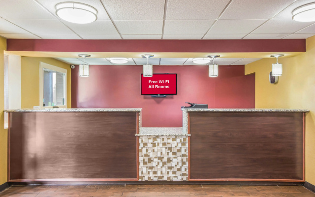 photo 2 of Red Roof Inn Cincinnati Airport–Florence/ Erlanger