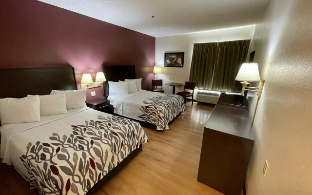 photo 5 of Red Roof Inn Clyde