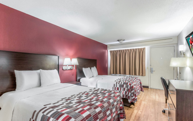 photo 3 of Red Roof Inn Columbia, MO