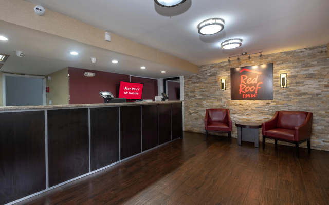 photo 2 of Red Roof Inn Columbia West, SC