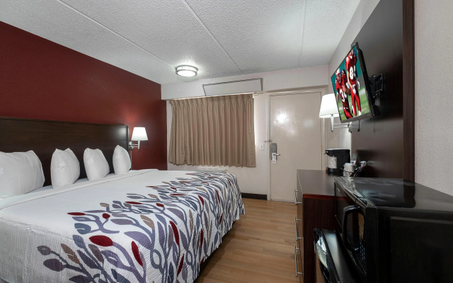 photo 4 of Red Roof Inn Columbia West, SC