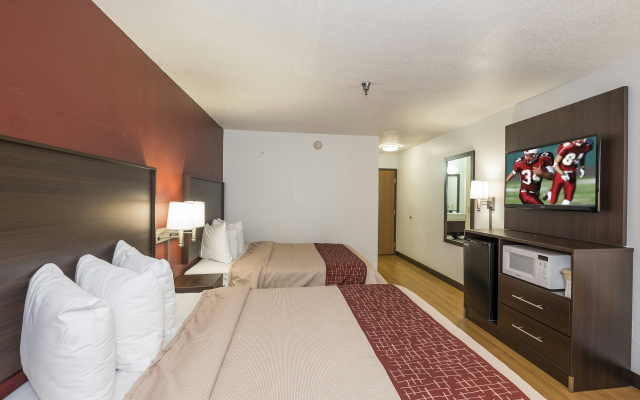 photo 4 of Red Roof Inn Columbus - Hebron
