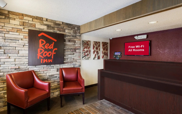 photo 2 of Red Roof Inn Indianapolis South