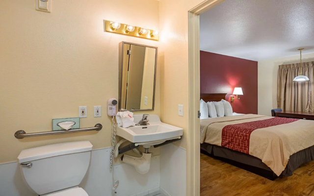 photo 5 of Red Roof Inn Las Vegas