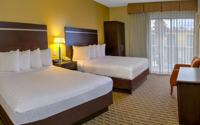 photo 4 of Midpointe Hotel by Rosen Hotels & Resorts