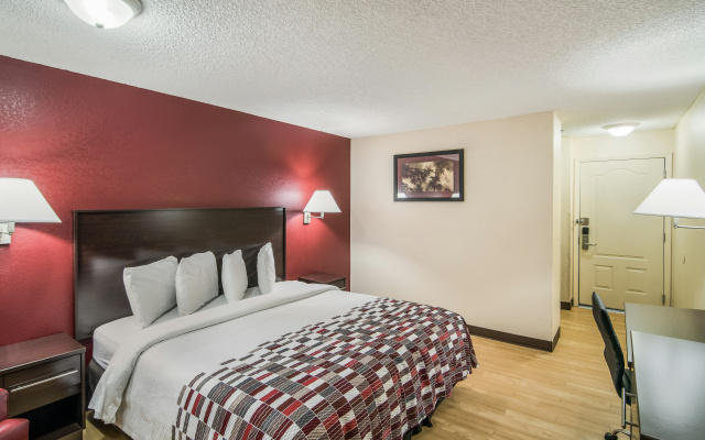 photo 4 of Red Roof Inn & Suites Pensacola East - Milton