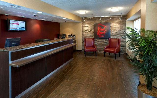 photo 2 of Red Roof Inn PLUS+ Philadelphia Airport