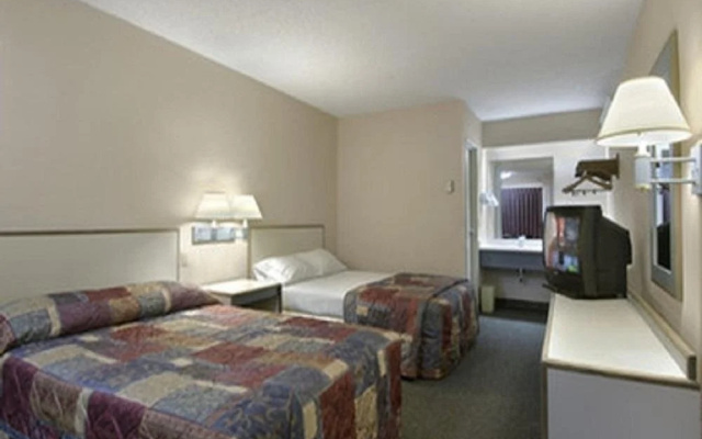 photo 5 of Key Inn Woodbury